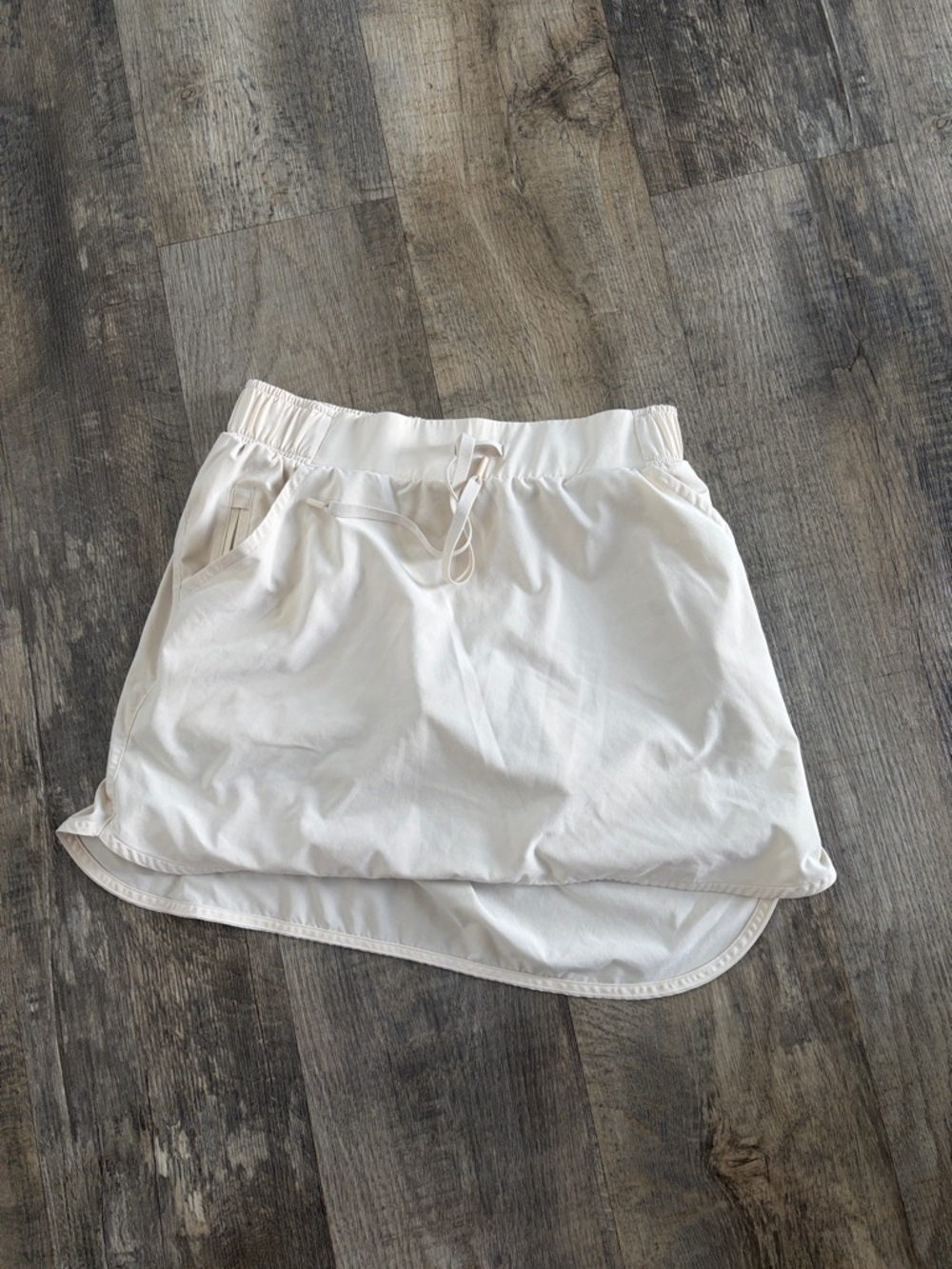 all in motion White High-Low Athletic Skirt with Drawstring